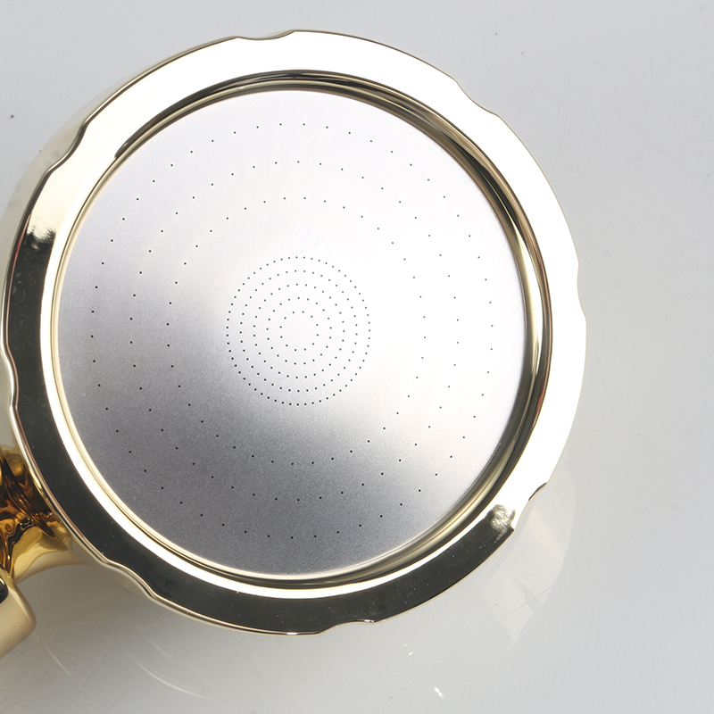 জাপানি সোনার ঝরনা