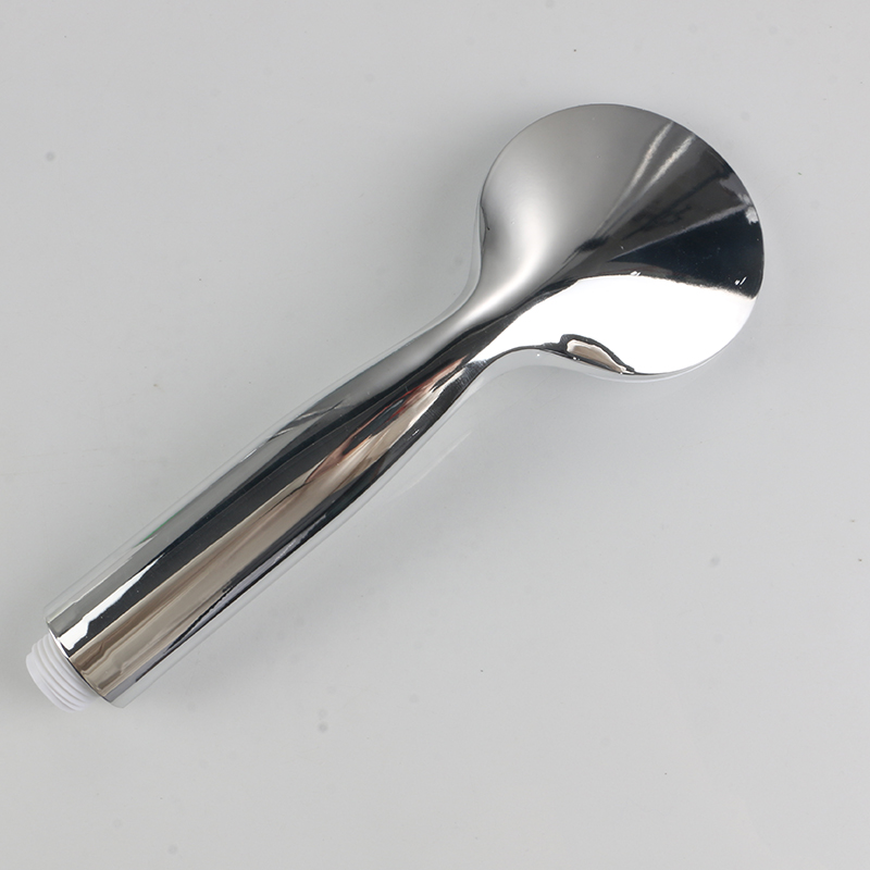 সামান্য অসভ্য ঝরনা